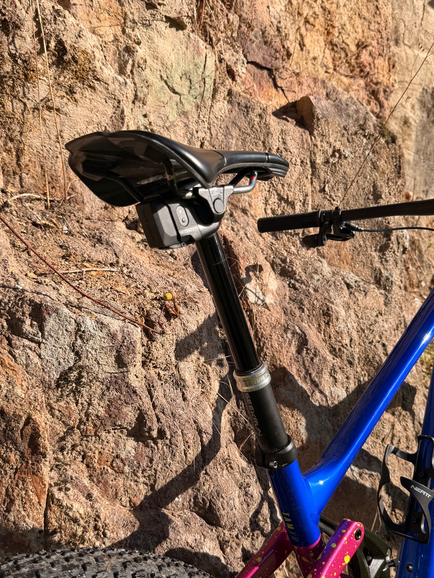 Tige de selle télescopique bluetooth S7 VTT